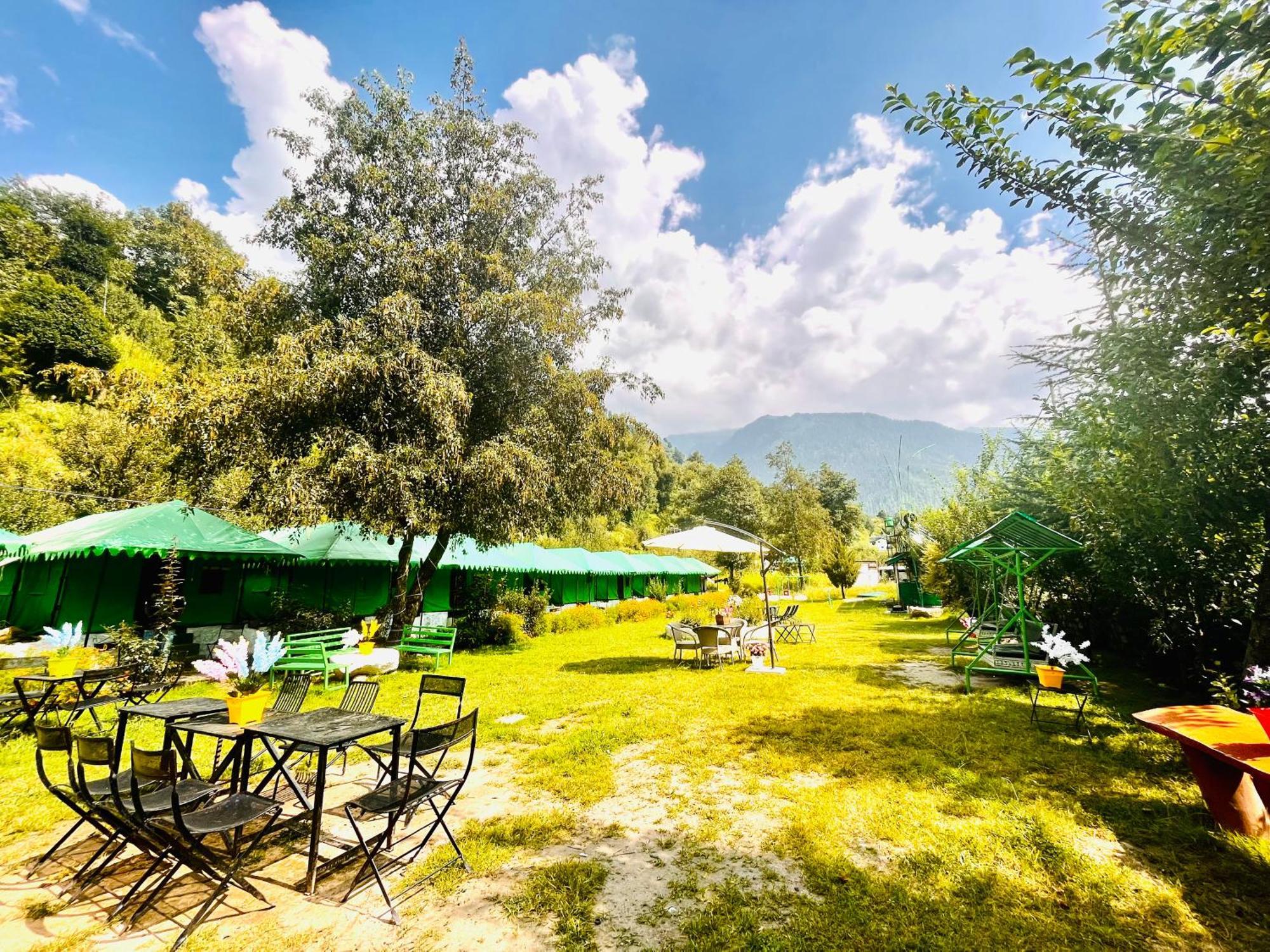 Himalayan Hill Queen Resort, Manali M98160-43400 エクステリア 写真
