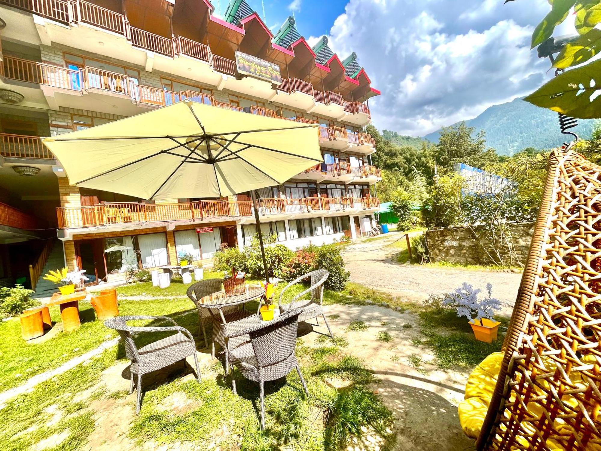 Himalayan Hill Queen Resort, Manali M98160-43400 エクステリア 写真